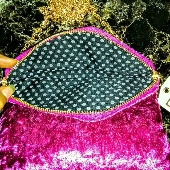 Purplish Crush Velvet Purse! - Picture 1 of 8